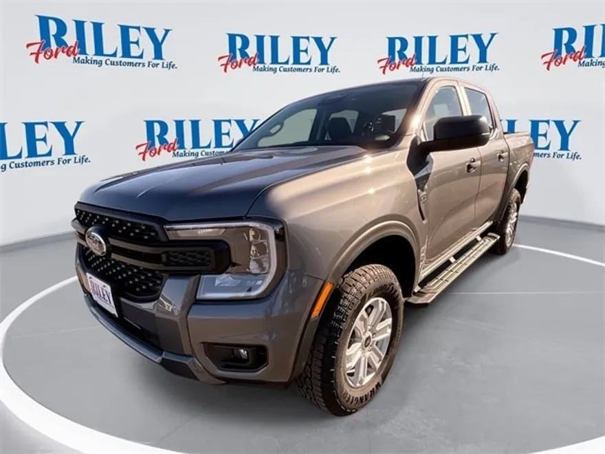 2025 Ford Ranger XL photo 1