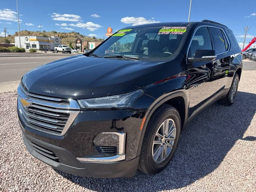 2023 Chevrolet Traverse Cloth photo 1