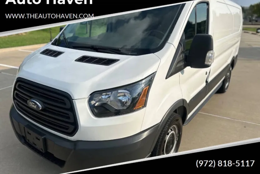 2018 Ford Transit Cargo photo 1