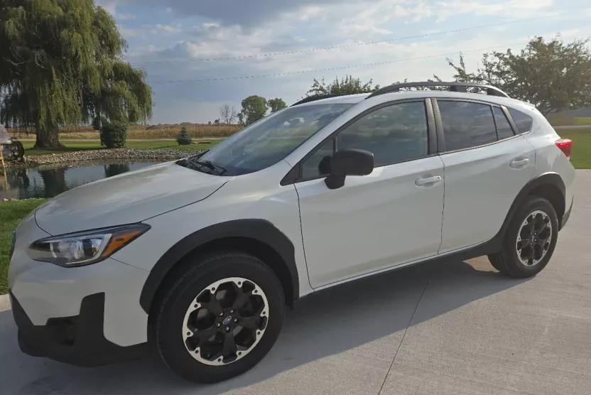 2022 Subaru Crosstrek 2.0i photo 1