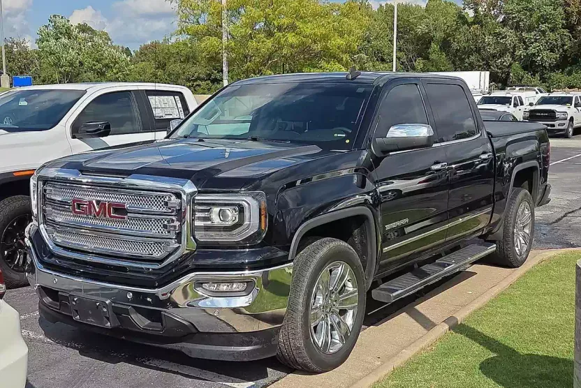 2018 Gmc Sierra 1500 SLT photo 1