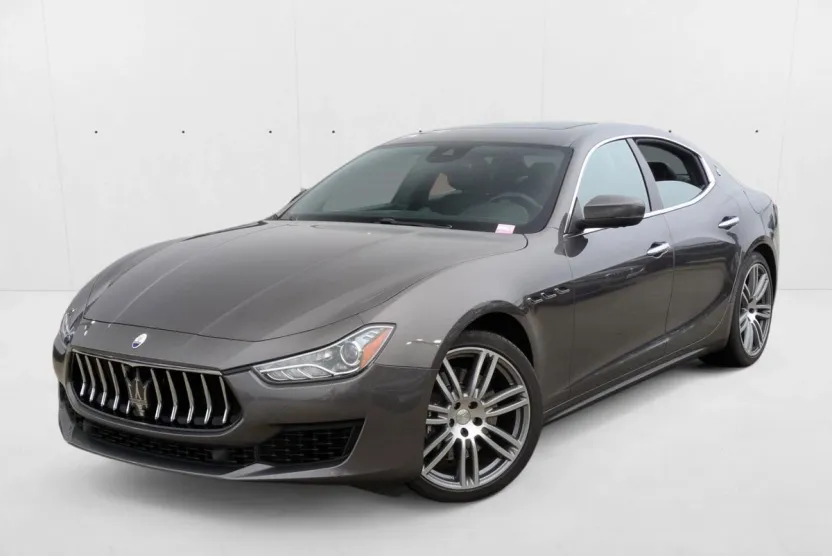 2019 Maserati Ghibli S Q4 photo 1
