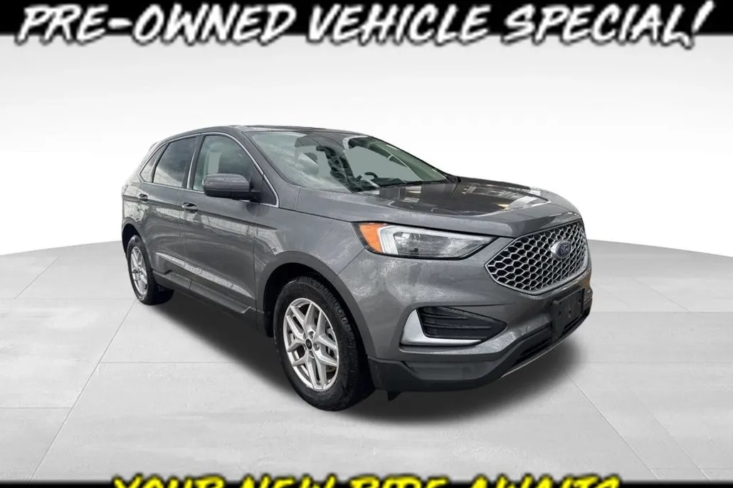 2024 Ford Edge SEL photo 1