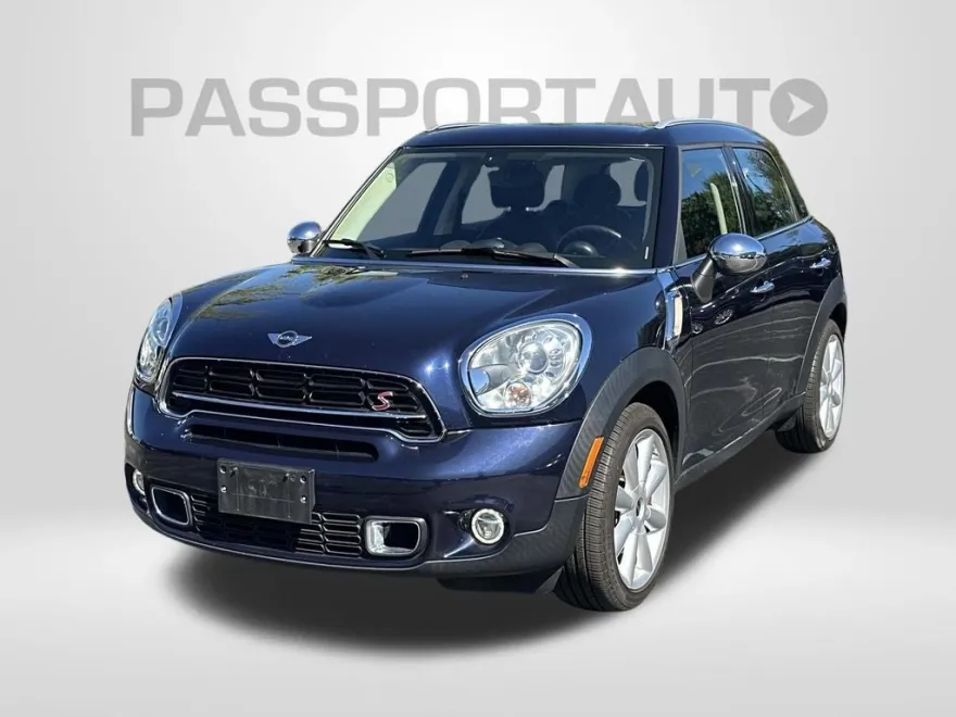 2015 Mini Countryman S photo 1