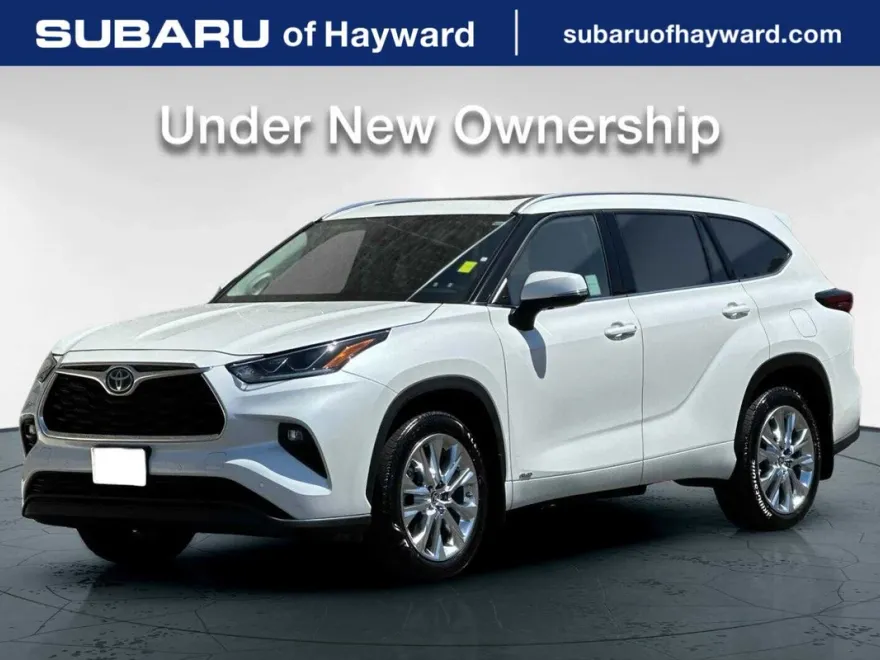 2024 Toyota Highlander Hybrid Limited photo 1