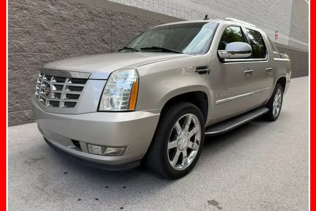 2007 Cadillac Escalade EXT Sport photo 1