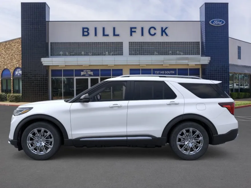 2025 Ford Explorer Platinum photo 1