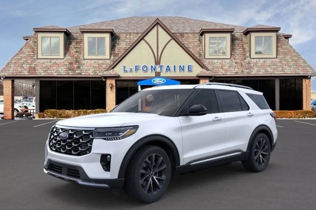2025 Ford Explorer Platinum photo 1