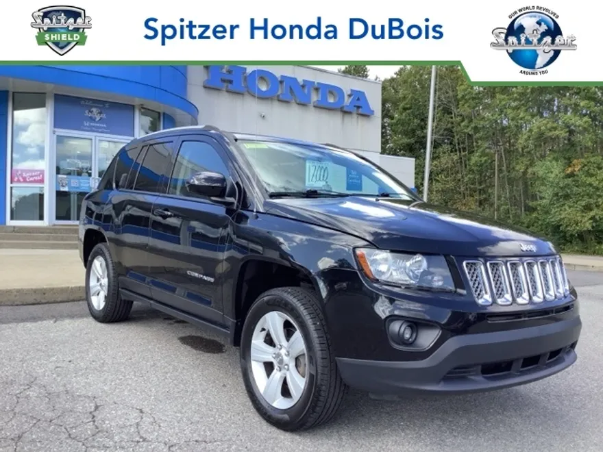 2016 Jeep Compass Latitude photo 1