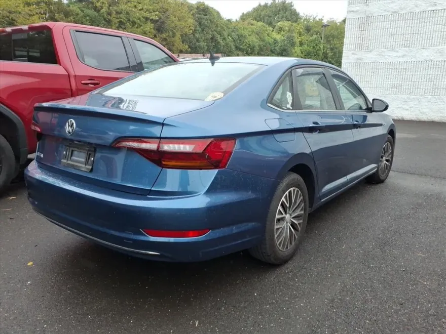 2019 Volkswagen Jetta SEL photo 1