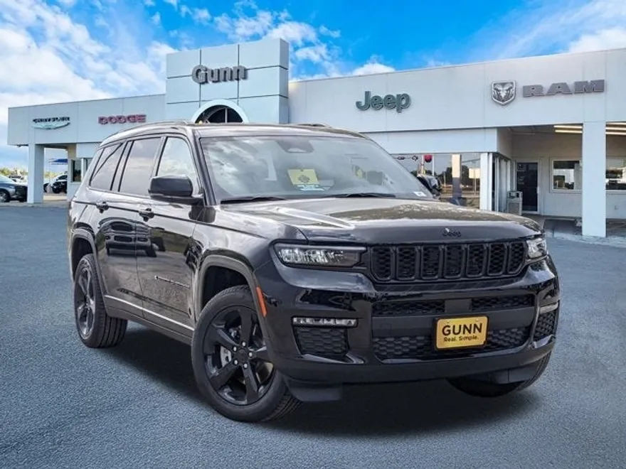 2025 Jeep Grand Cherokee Limited photo 1