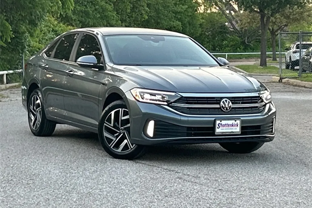 2024 Volkswagen Jetta 1.5T SEL photo 1