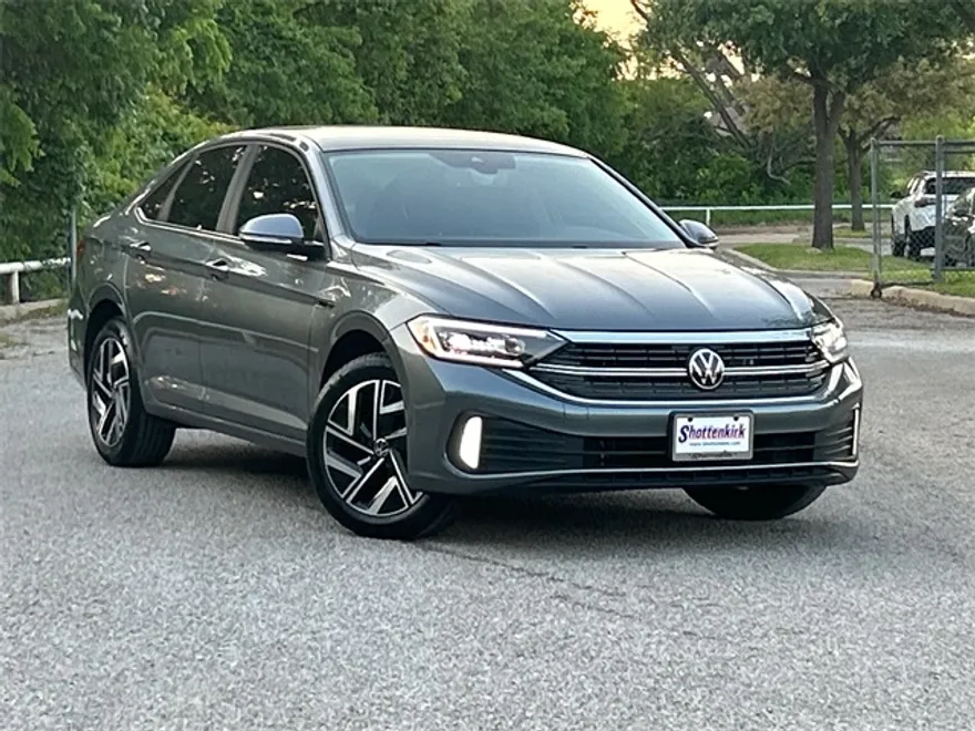 2024 Volkswagen Jetta 1.5T SEL photo 1