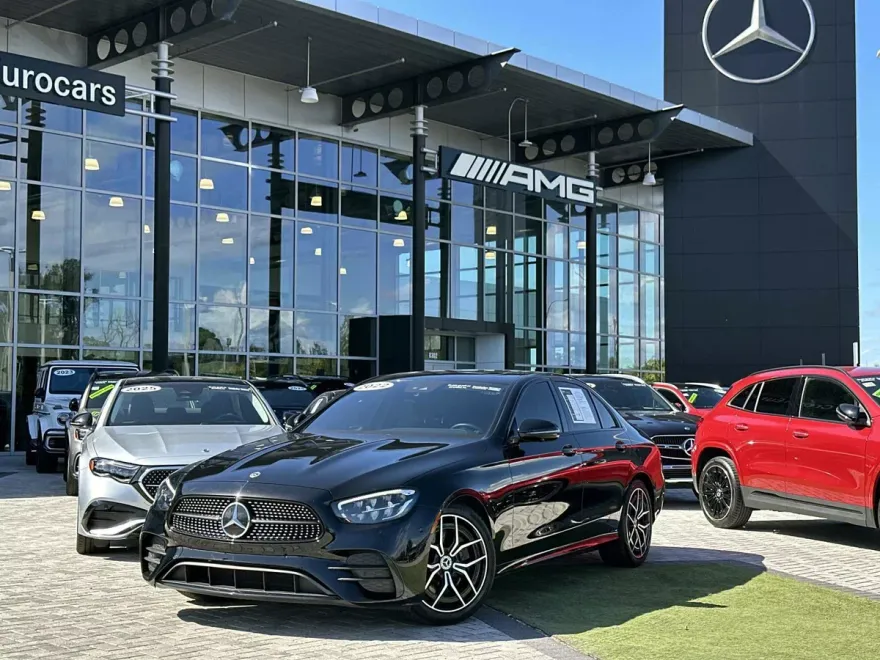 2022 Mercedes Benz E 350 Sedan photo 1