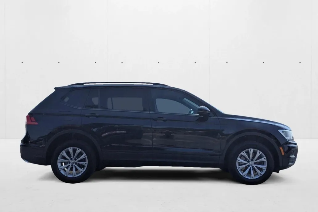 2020 Volkswagen Tiguan S photo 1