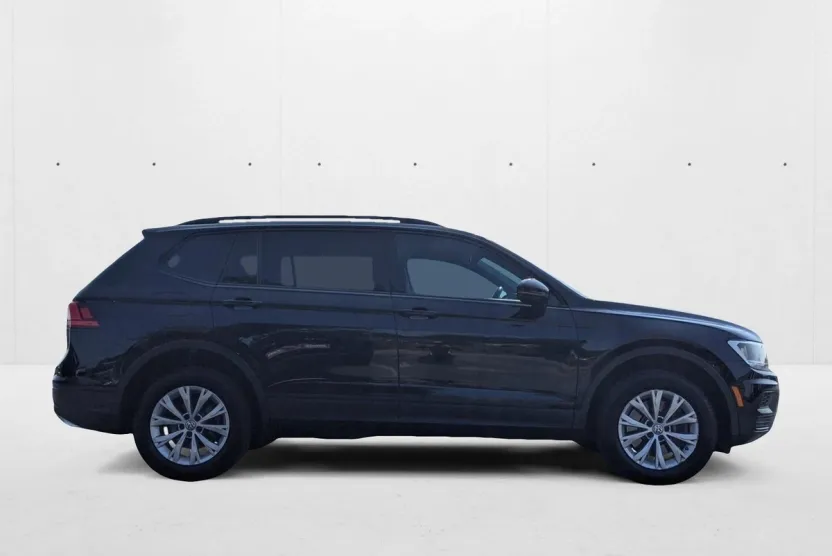 2020 Volkswagen Tiguan S photo 1