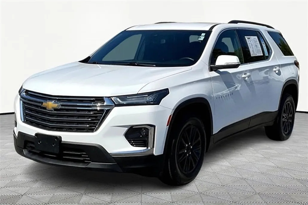 2023 Chevrolet Traverse Leather photo 1