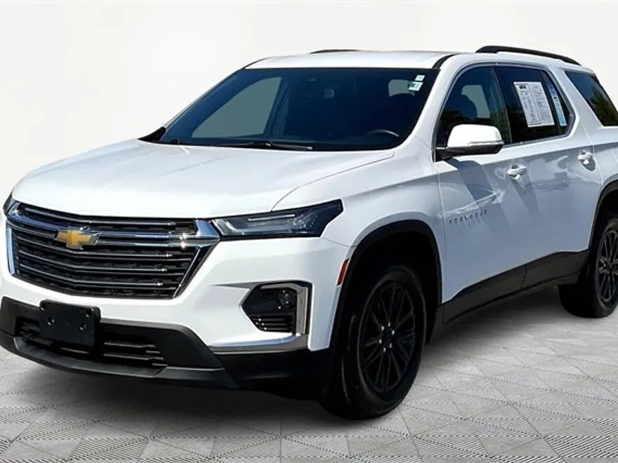 2023 Chevrolet Traverse Leather photo 1