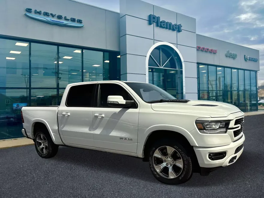 2022 Ram 1500 Laramie photo 1