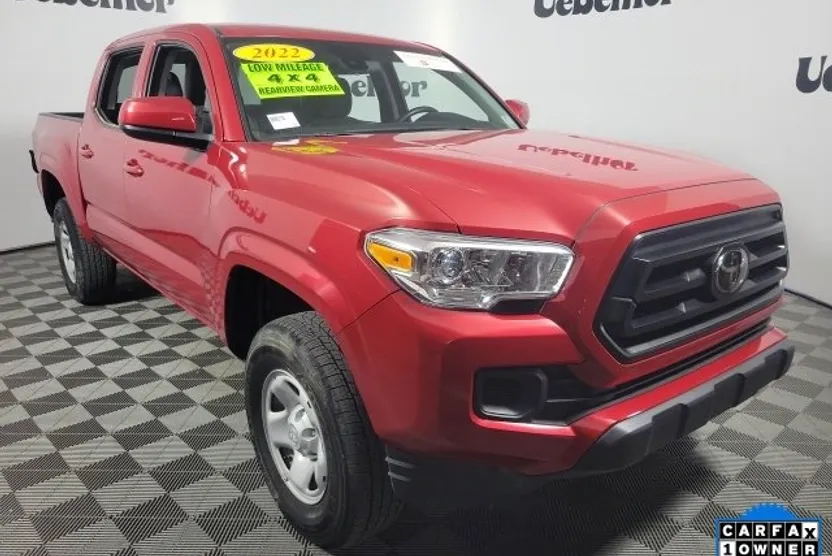2022 Toyota Tacoma SR Double Cab V6 photo 1