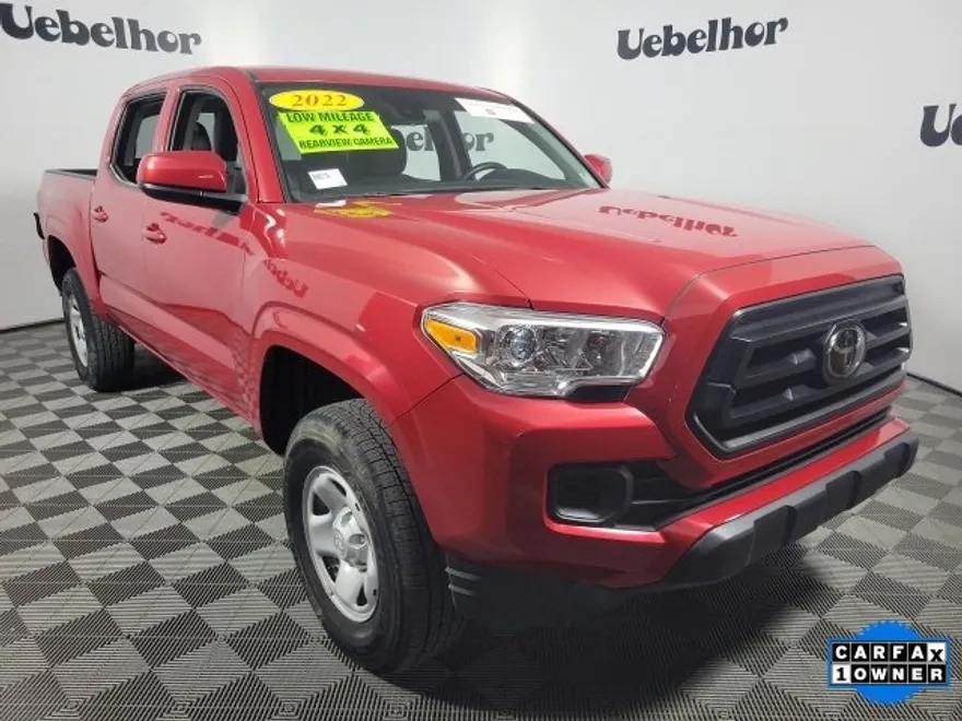 2022 Toyota Tacoma SR Double Cab V6 photo 1
