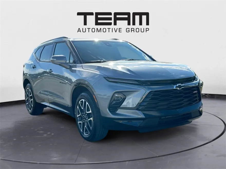 2025 Chevrolet Blazer RS photo 1