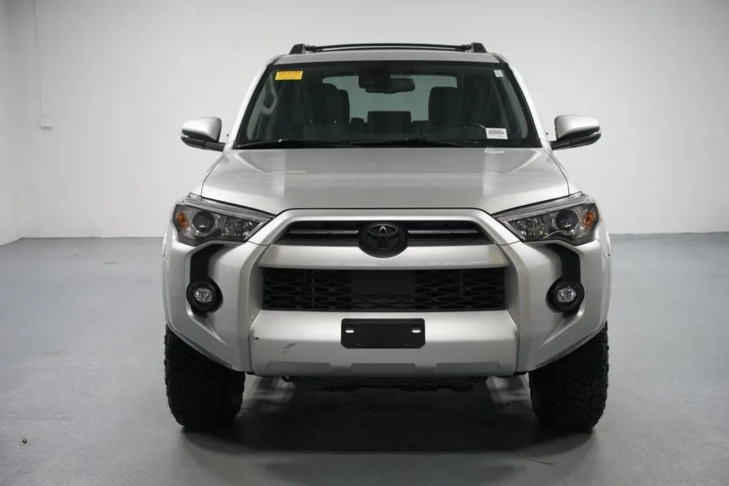 2023 Toyota 4Runner SR5 Premium photo 1