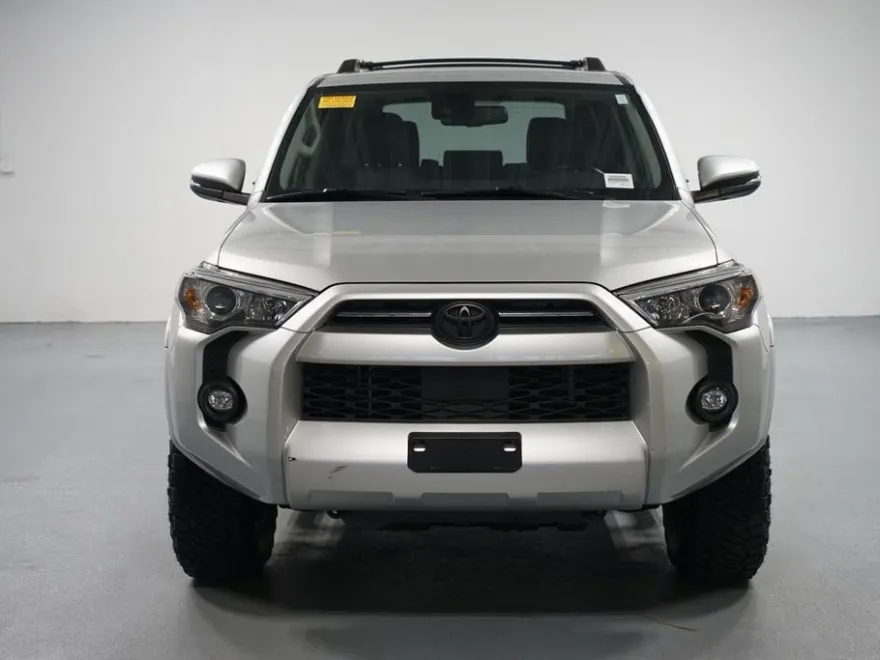 2023 Toyota 4Runner SR5 Premium photo 1