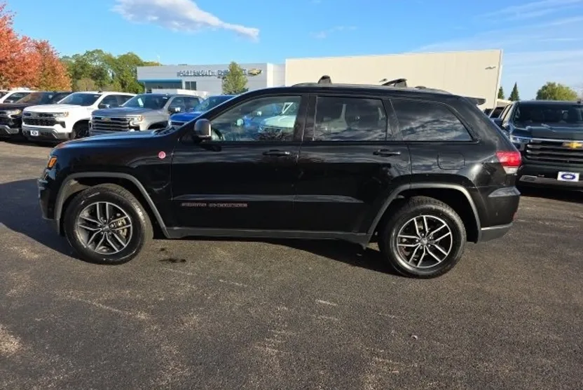 2018 Jeep Grand Cherokee Trailhawk photo 1