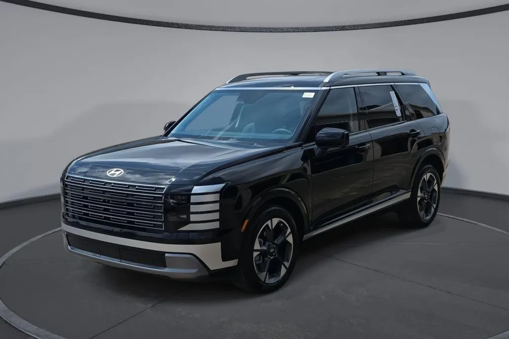 2026 Hyundai Palisade Limited photo 1