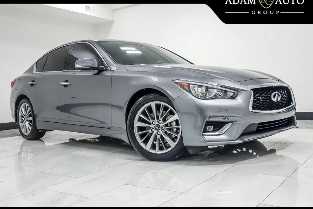 2022 Infiniti Q50 LUXE photo 1