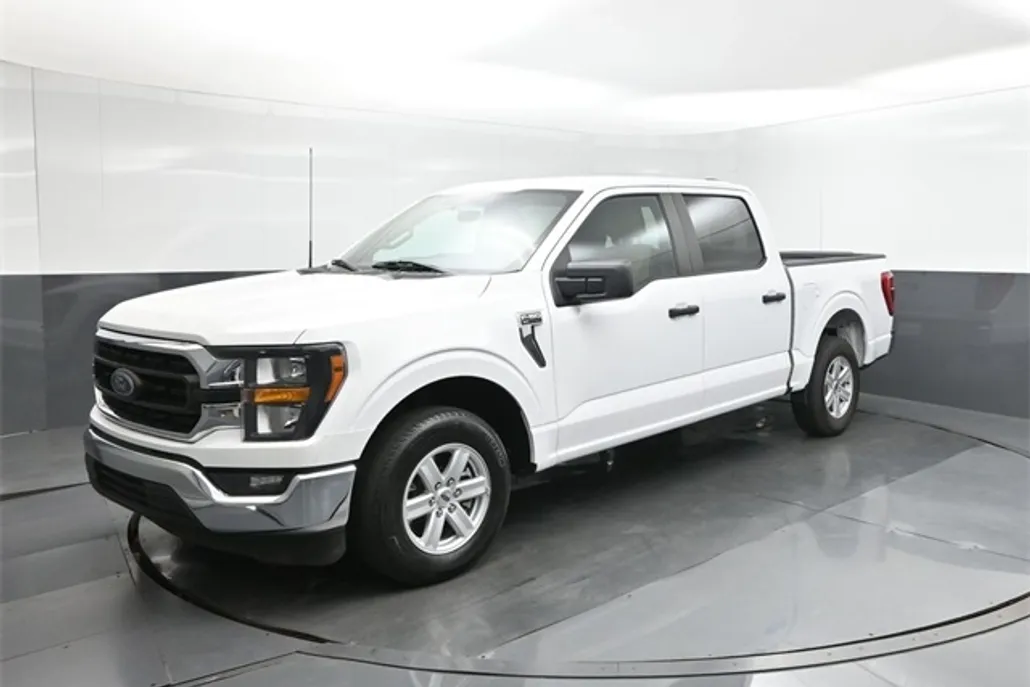 2023 Ford F-150 XLT photo 1