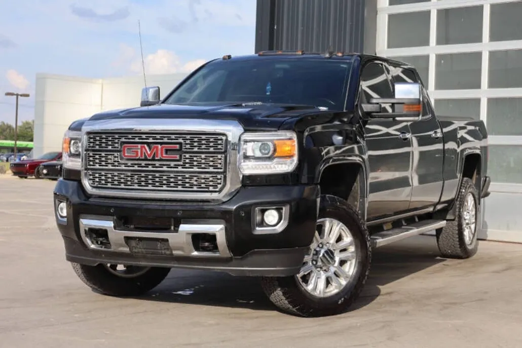 2015 Gmc Sierra Denali photo 1