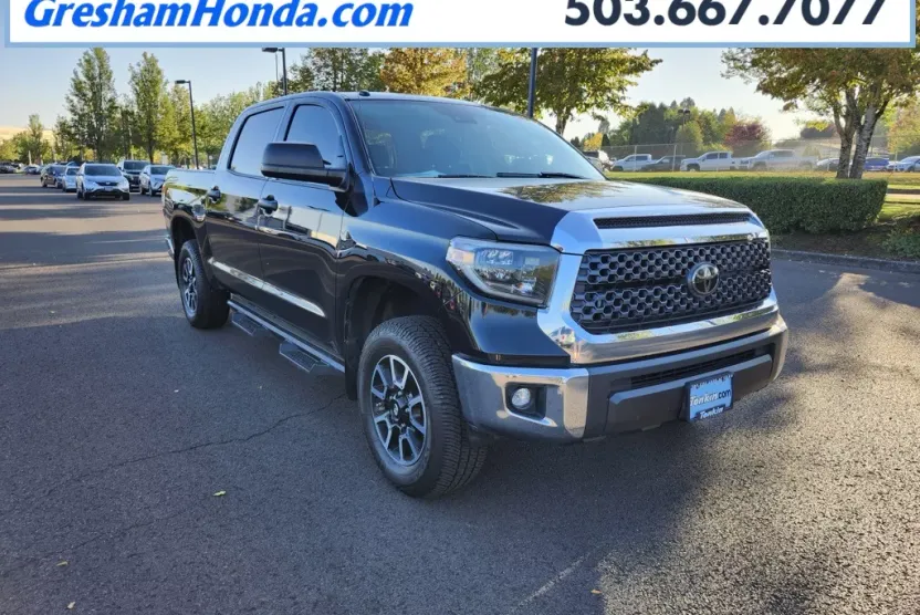 2019 Toyota Tundra SR5 photo 1