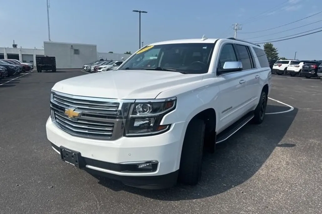 2020 Chevrolet Suburban Premier photo 1