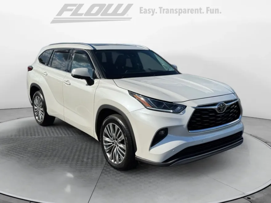 2020 Toyota Highlander Platinum photo 1