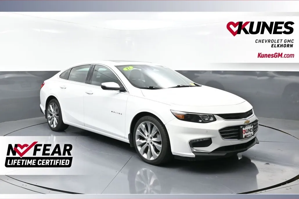 2017 Chevrolet Malibu Premier photo 1