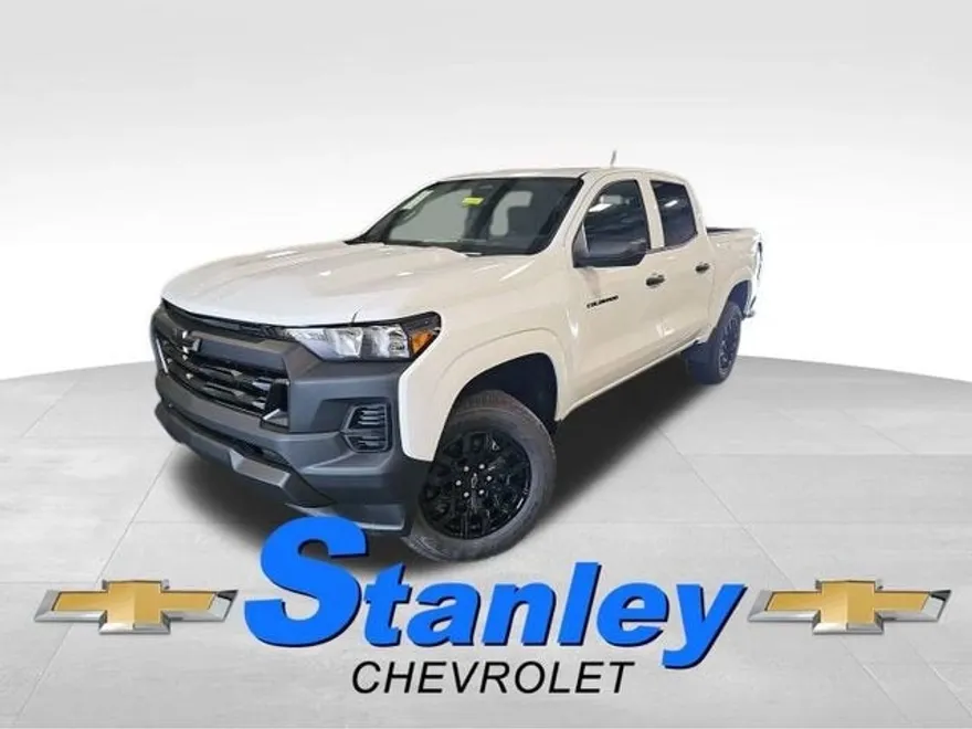 2026 Chevrolet Colorado Work Truck photo 1