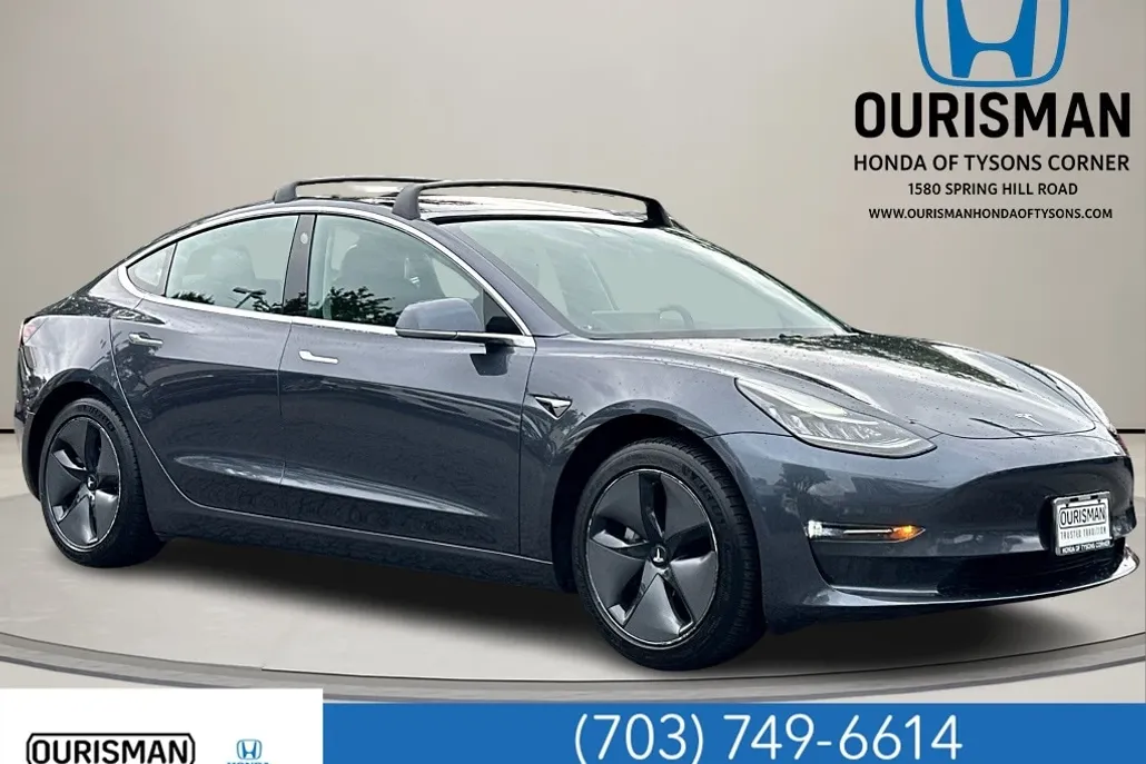 2018 Tesla Model 3 Long Range photo 1