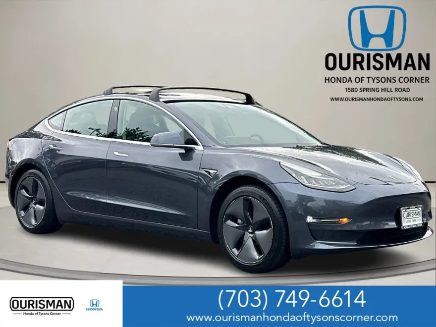 2018 Tesla Model 3 Long Range photo 1