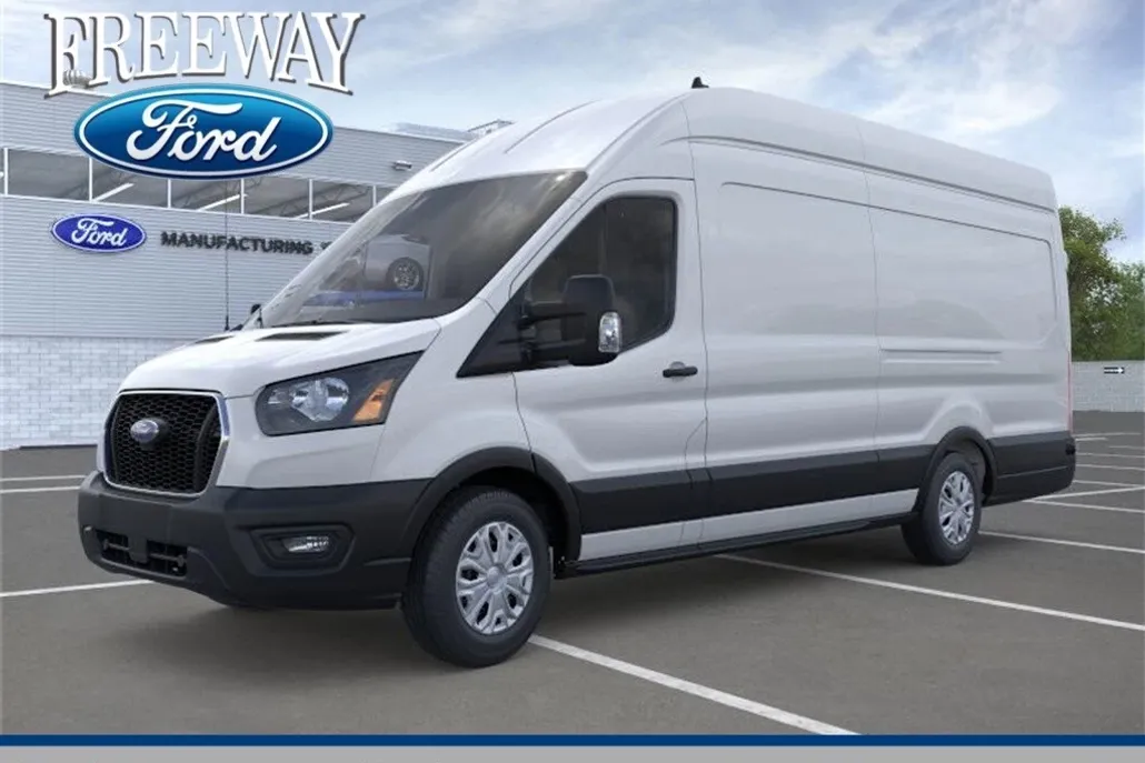 2025 Ford Transit photo 1