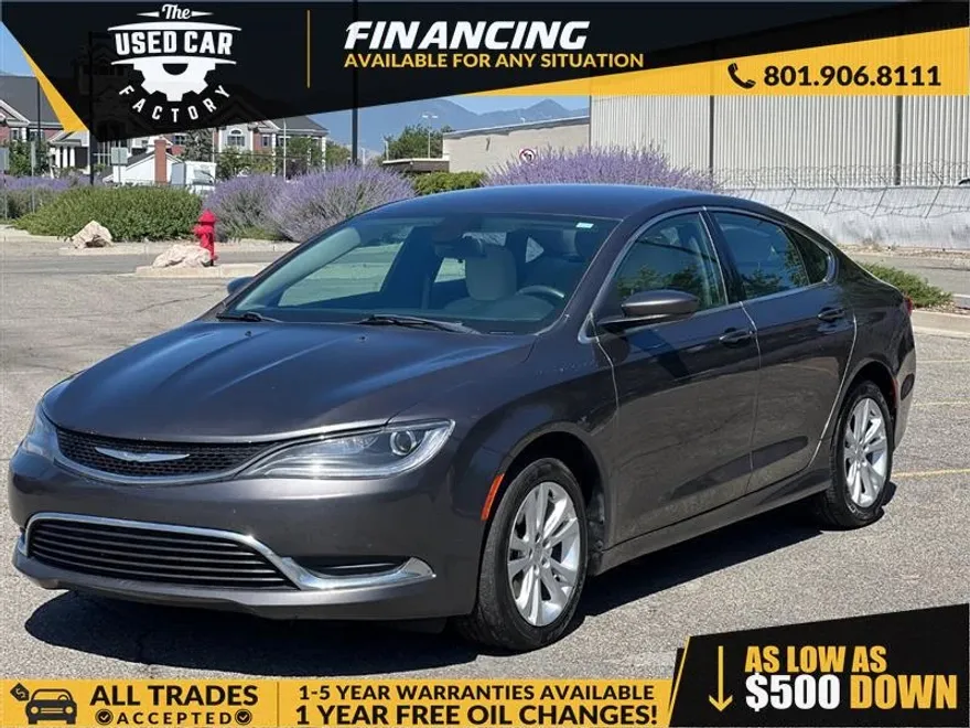 2015 Chrysler 200 Limited photo 1