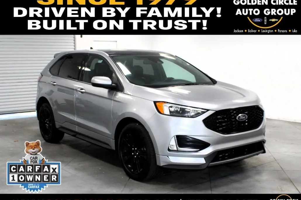 2022 Ford Edge ST photo 1