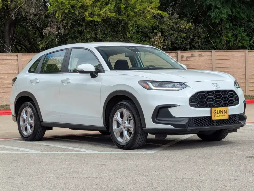 2023 Honda HR-V LX photo 1