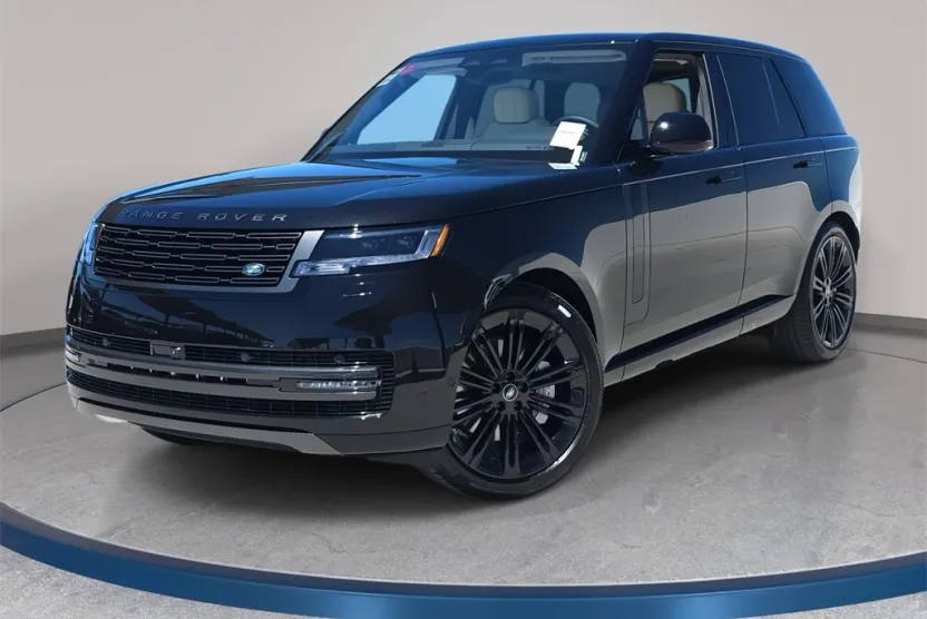 2025 Land Rover Range Rover SE photo 1