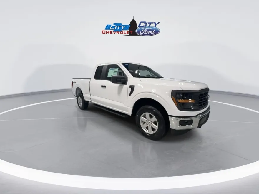 2025 Ford F-150 XL photo 1