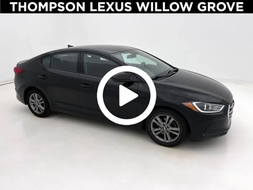 2018 Hyundai Elantra SEL photo 1