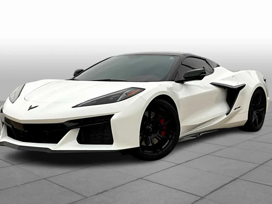2023 Chevrolet Corvette Z06 3LZ photo 1