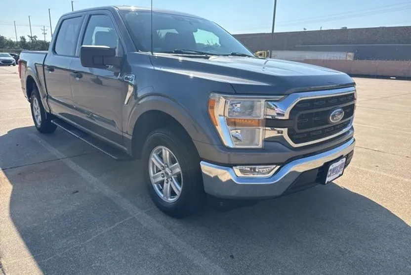 2022 Ford F-150 XLT photo 1