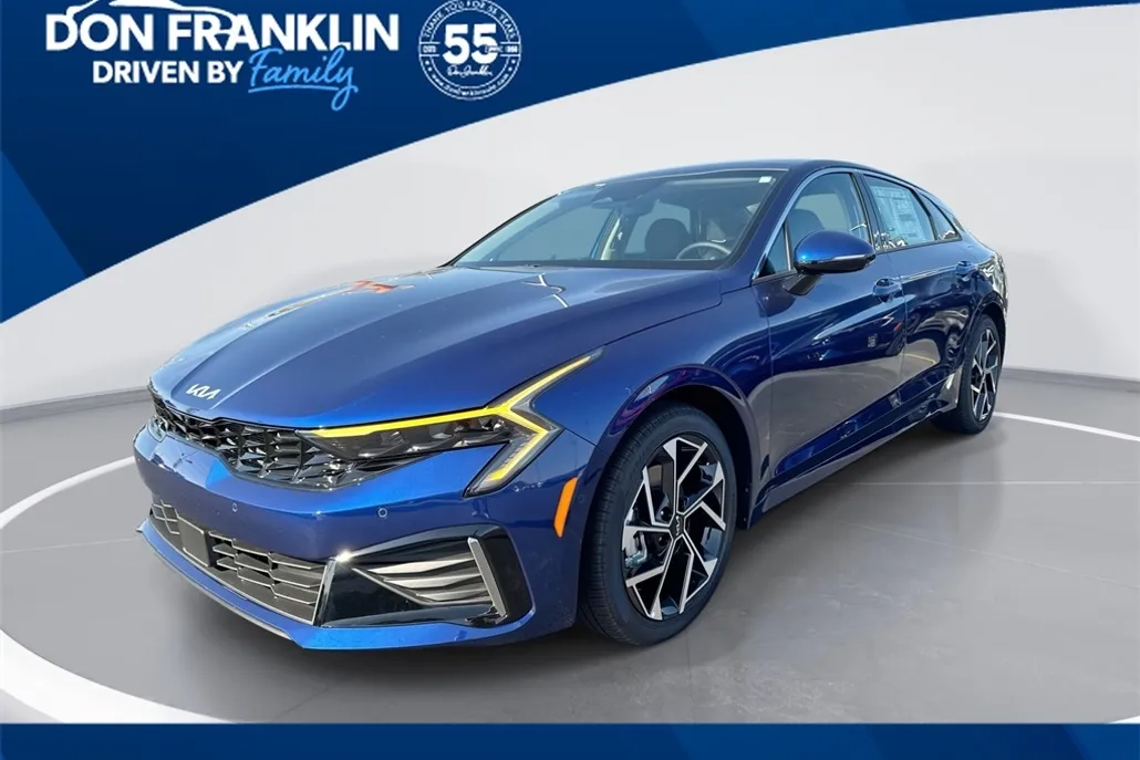 2026 Kia K5 EX photo 1